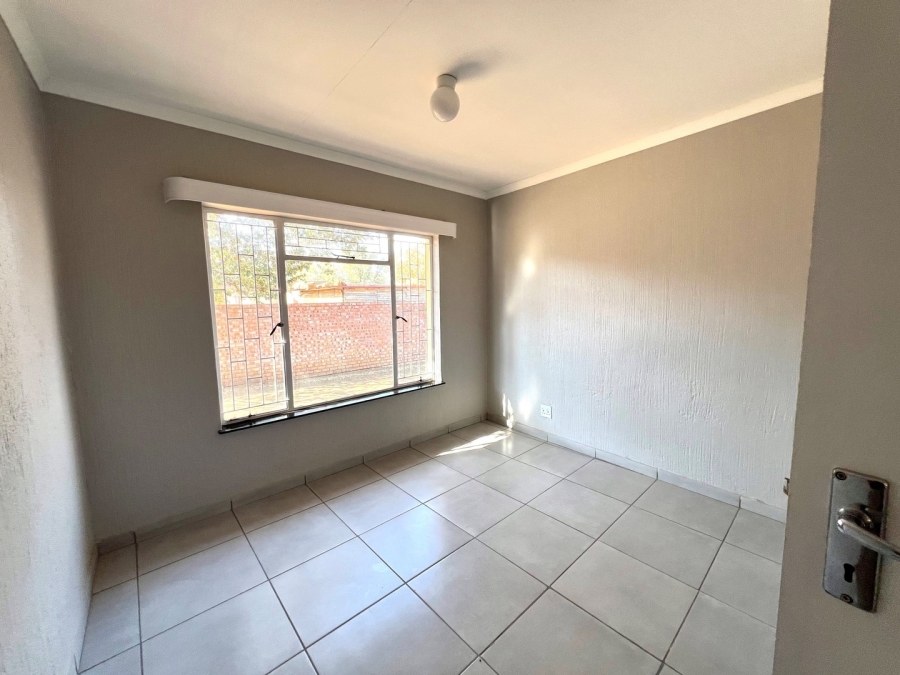 3 Bedroom Property for Sale in Universitas Ridge Free State